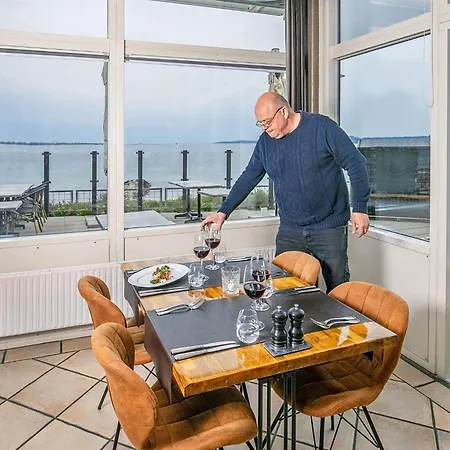 4 Person On A In * Faaborg