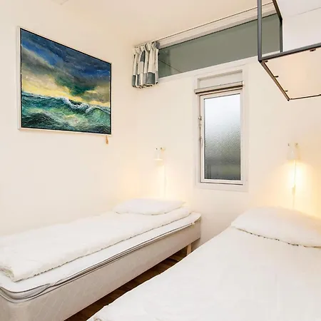 Apartamento 4 Person On A In